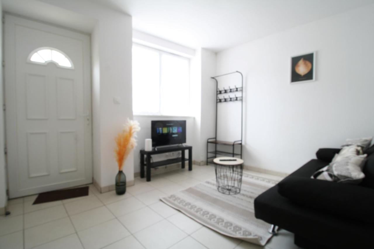 L'Appartement Terrasse Angoulême Buitenkant foto